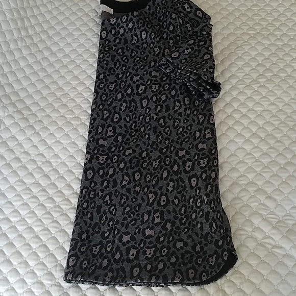 LOFT Cheetah Print Top - Picture 5 of 5